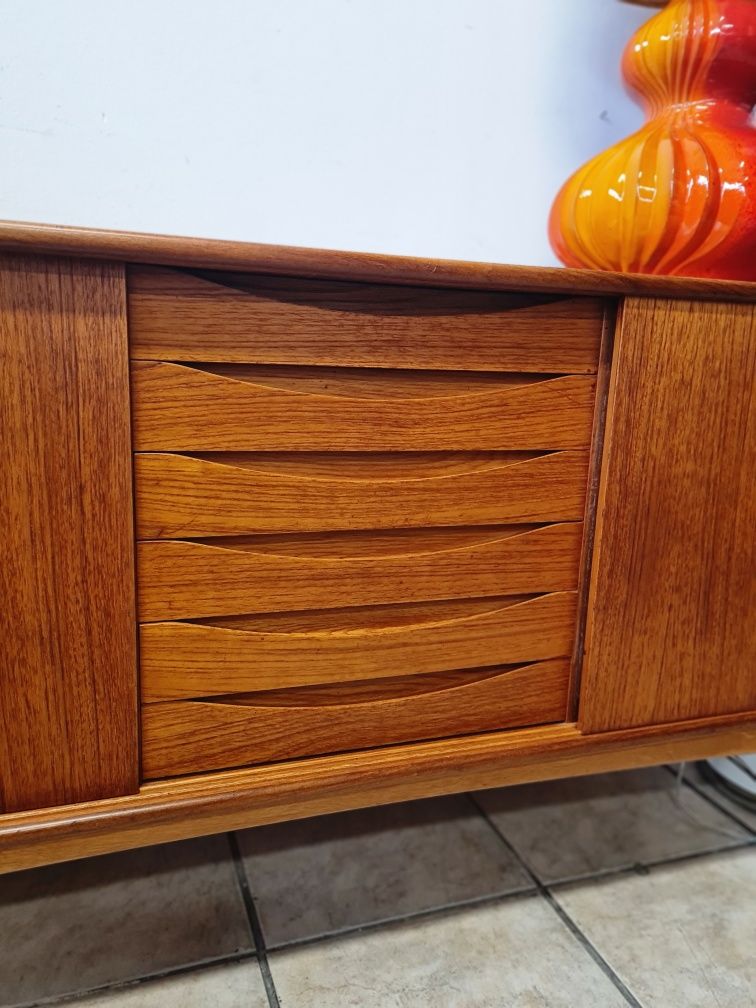 Komoda tekowa,sideboard,skandynawski design,Bräntorps, Szwecja, 1960