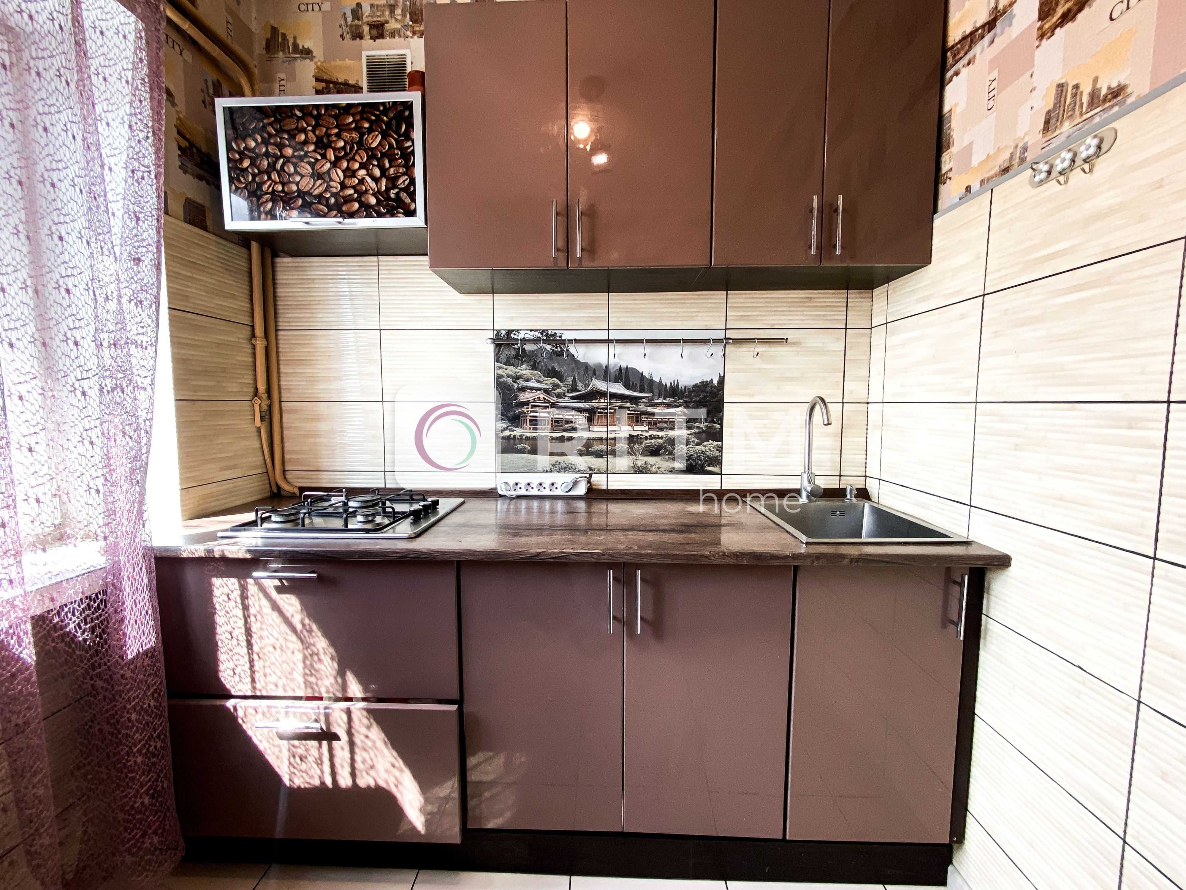 Продаж 2 кім. квартири з ремонтом по вул. Львівська, б. 61А.