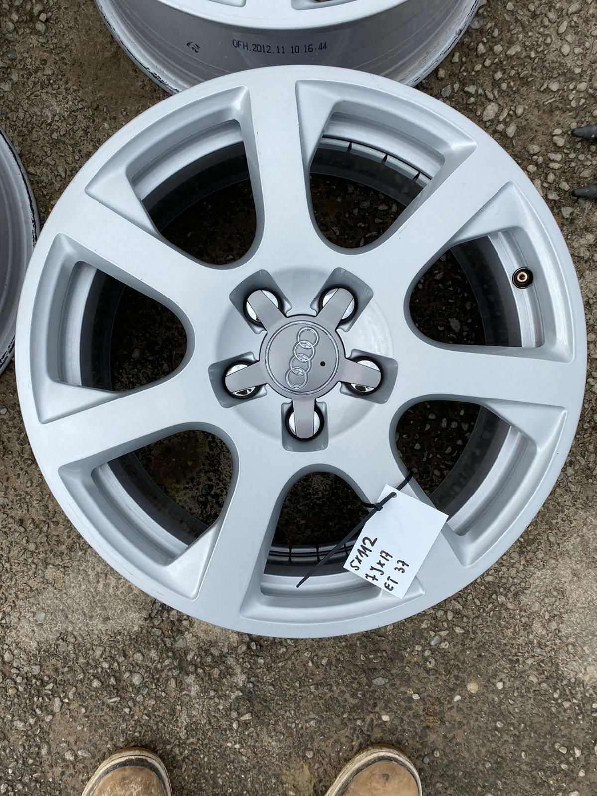 Felgi aluminiowe audi oryginał 7x17 et37