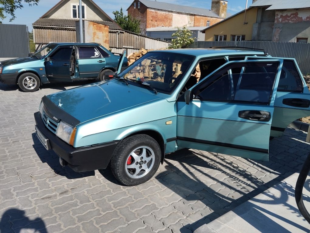 Продам гарний автомобіль ваз 2109 Балтік!