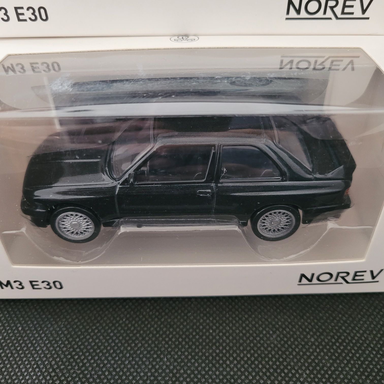 Carro miniatura BMW