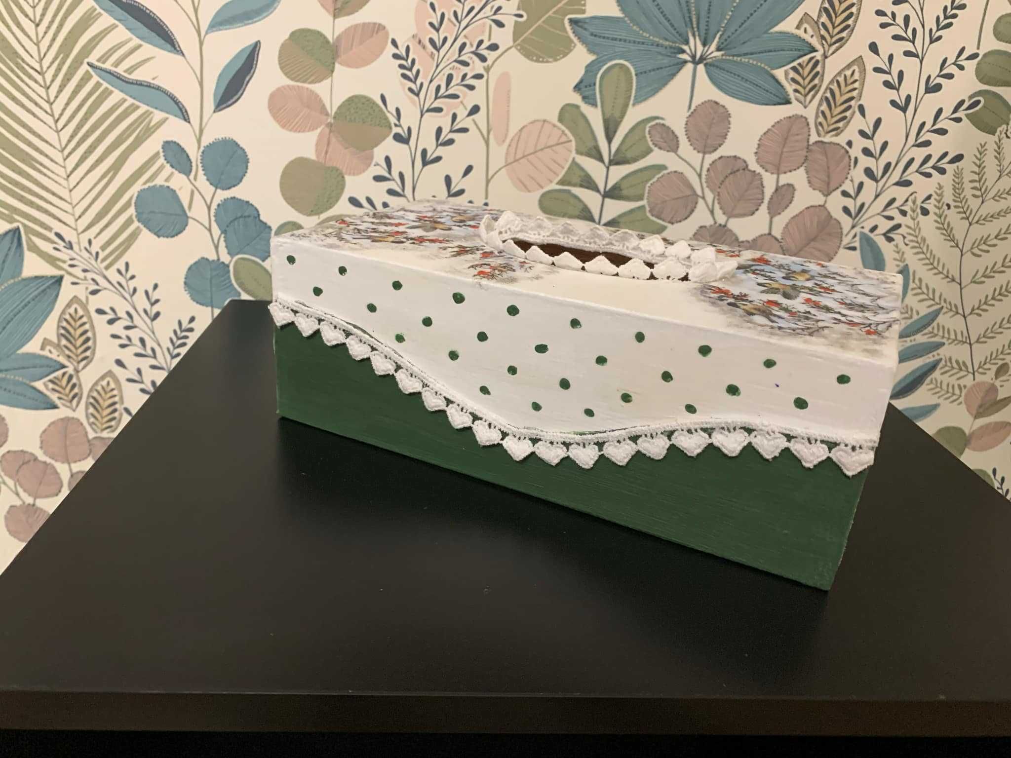 Chustecznik Decoupage zimowy