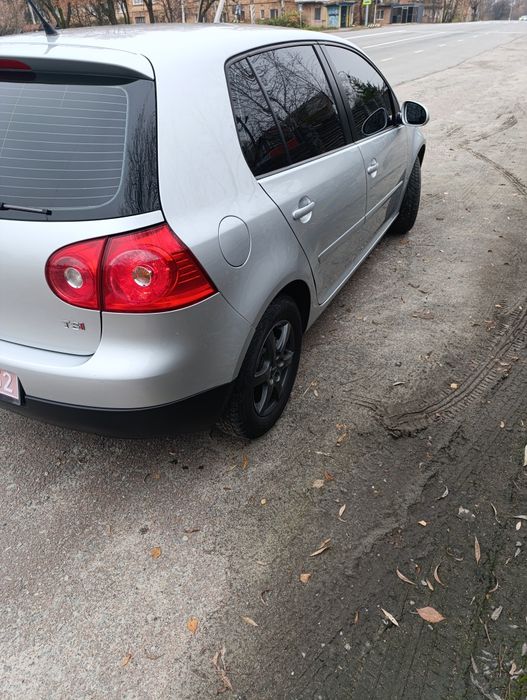Volkswagen Golf 5 1.4 tsi