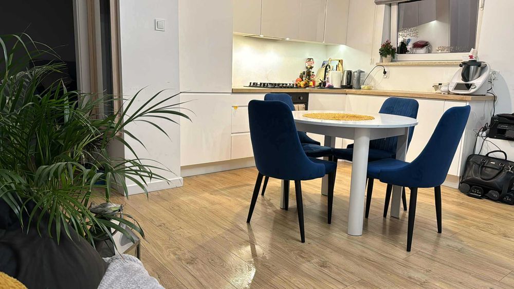 Przytulne 3-pokojowe mieszkanie z balkonami i garażem – od 1.12.2025