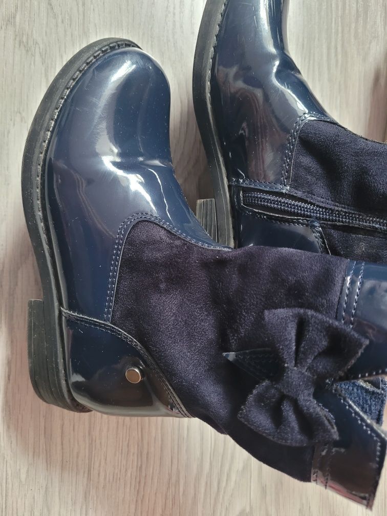 30 nelli blu CCC kozaki botki lakierki