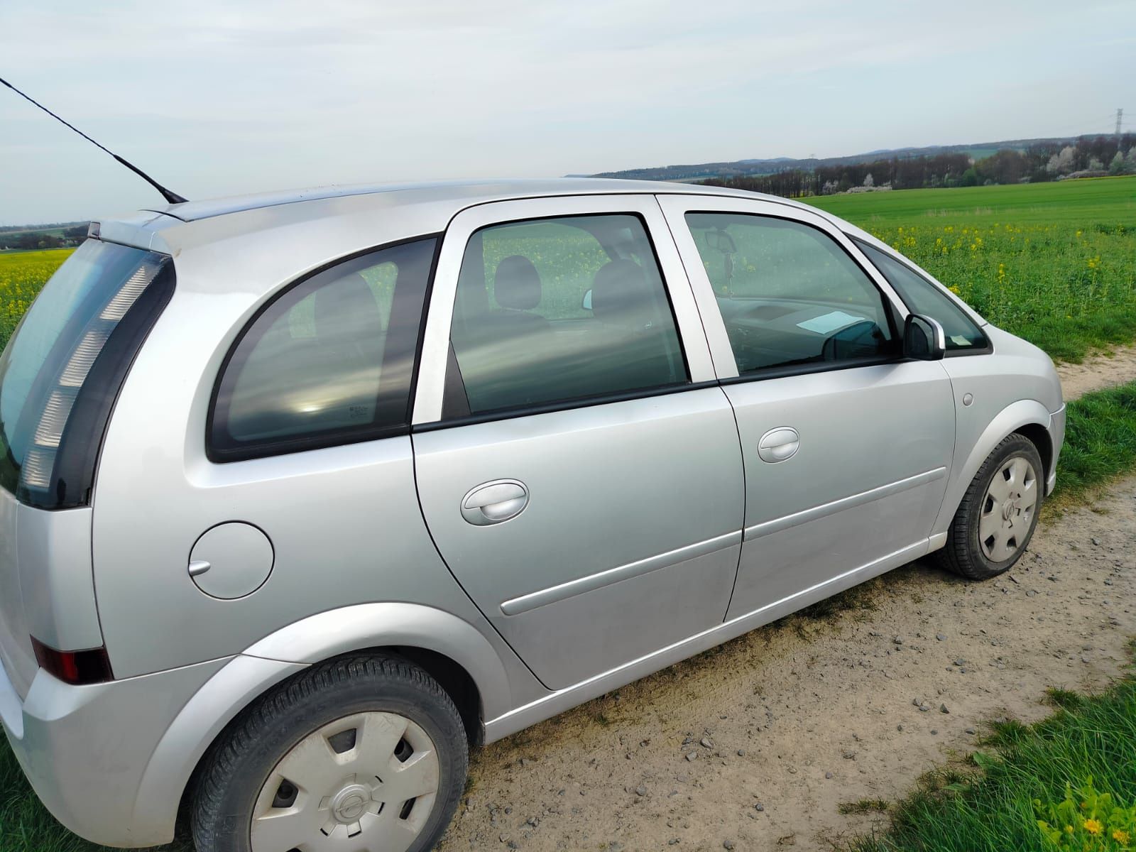 Sprzedam Opla Meriva 1.4 benzyna 2008r.