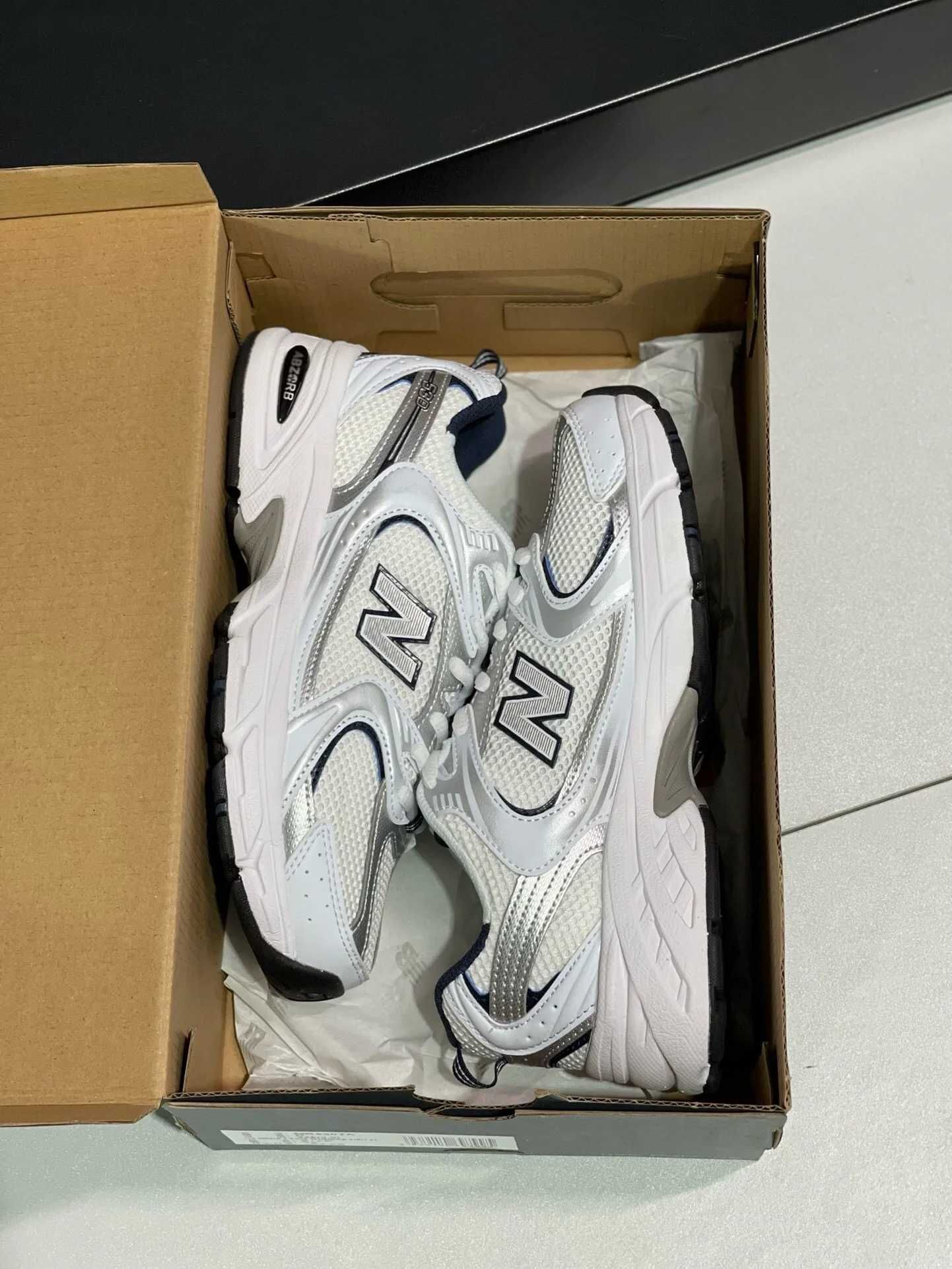 New Balance 530 White Silver Navy EU 38