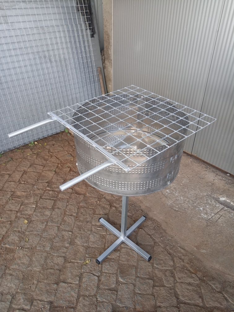 Grelhadores novos, apartir de 60€ com e sem rodas