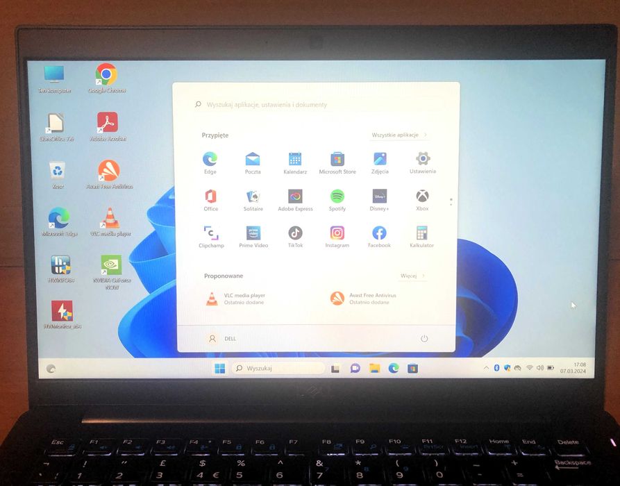 Laptop DELL 7390 Intel® Core™ i7-8th 8GB 256GB SSD USB-C™ FHD podświet