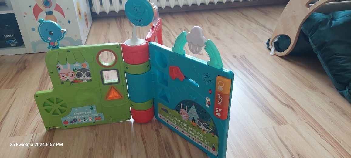 Zabawka- Fisher price książeczka dla dzieci