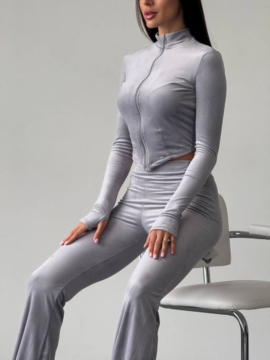 Стильный костюм женский со штанами клеш /костюм жіночий штани кльош