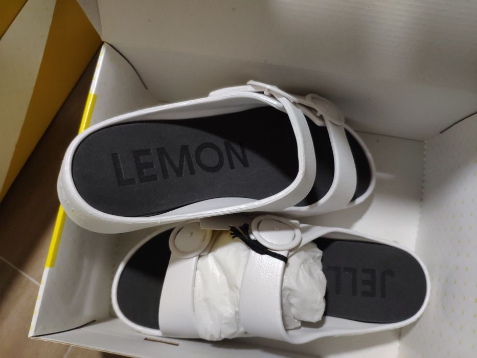 Sandálias de plataforma com fivela Lemon Jelly GAIA 04