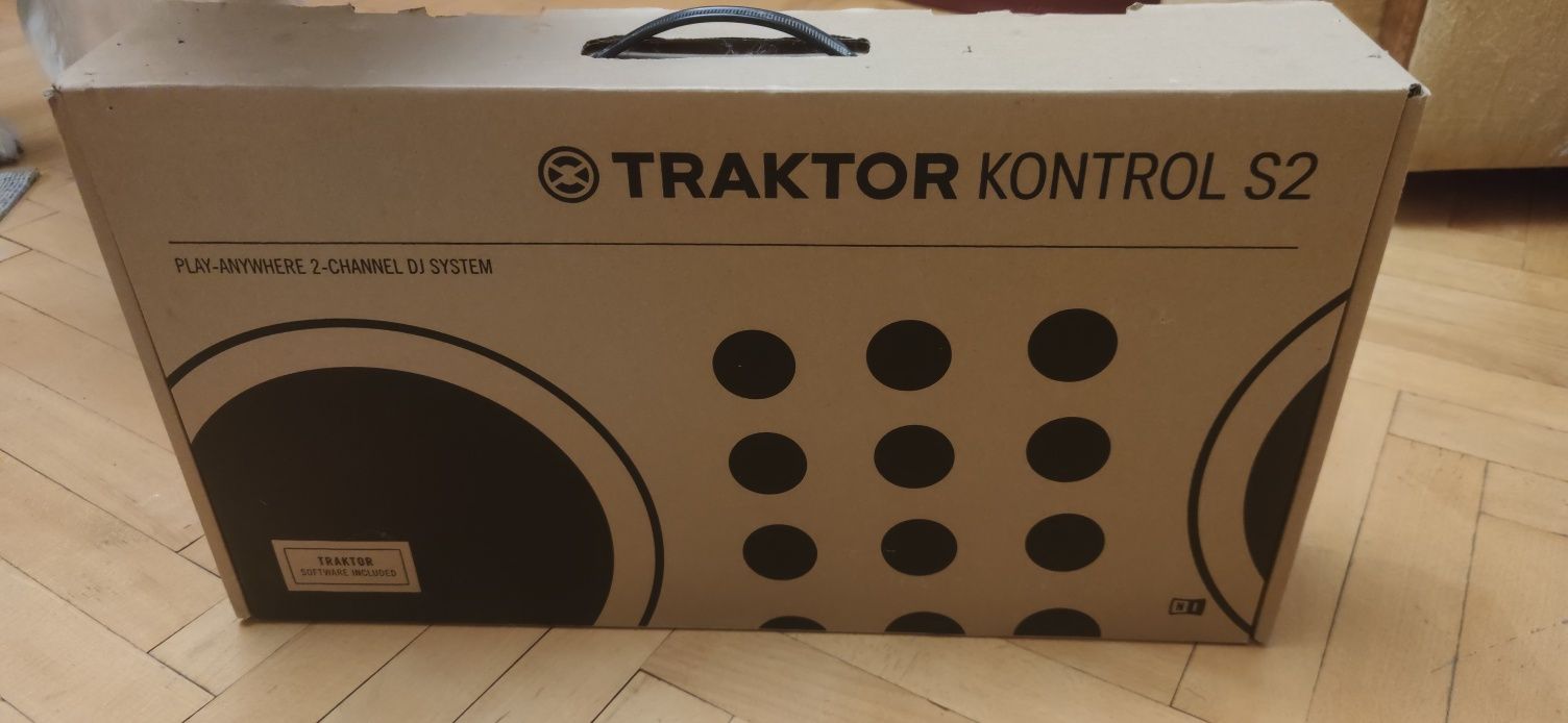 Dj kontroler s2mk3