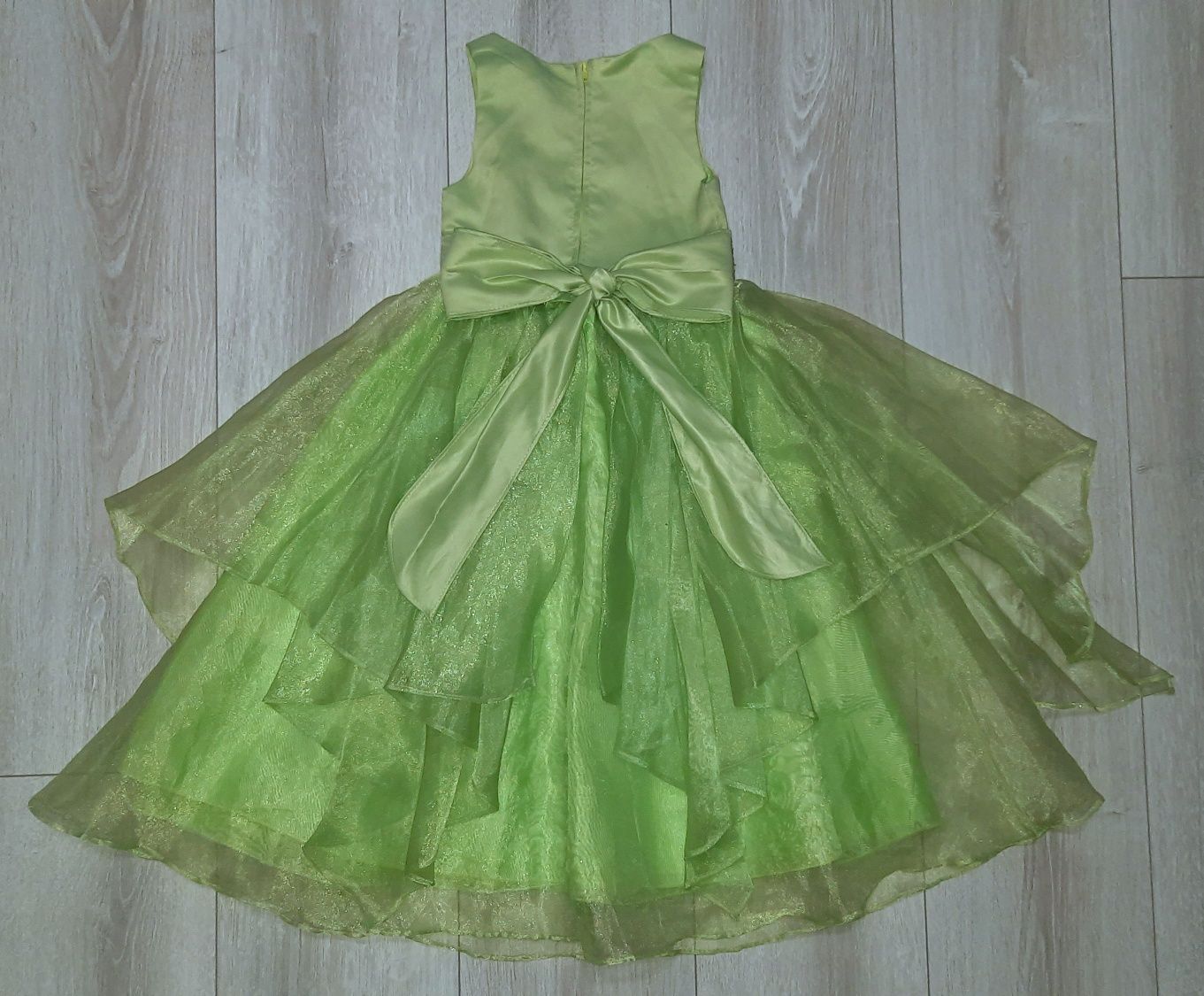 Zielona suknia Chic Baby r. 104