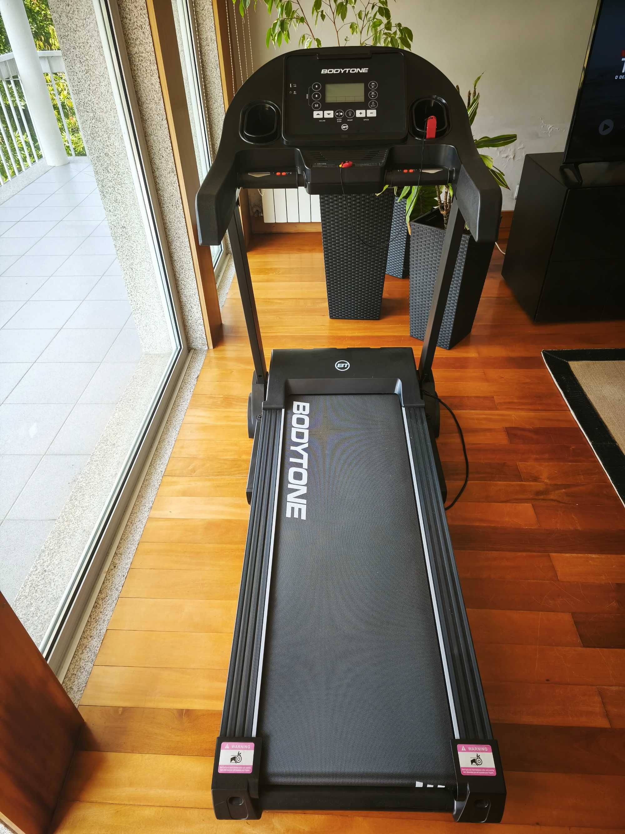 Passadeira de corrida Bodytone DT16