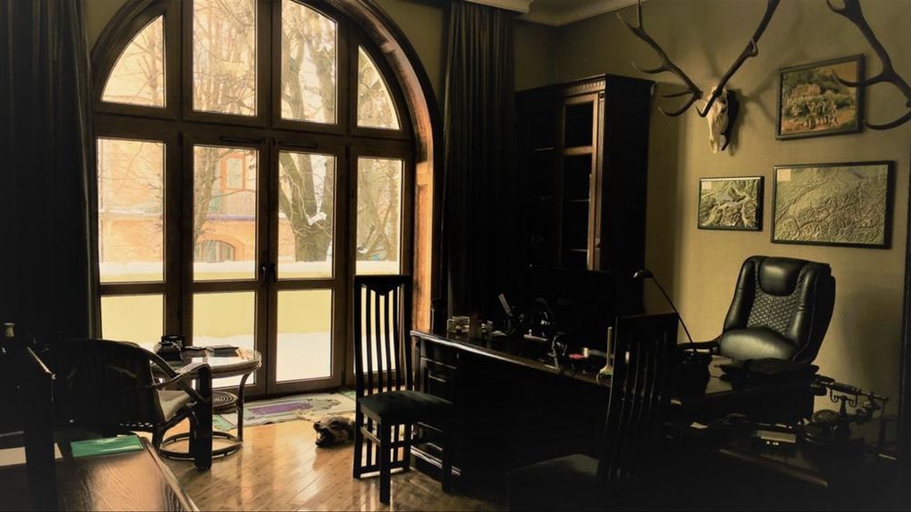 Продається елегантна квартира у Львові, вул. Котляревського, 37а.