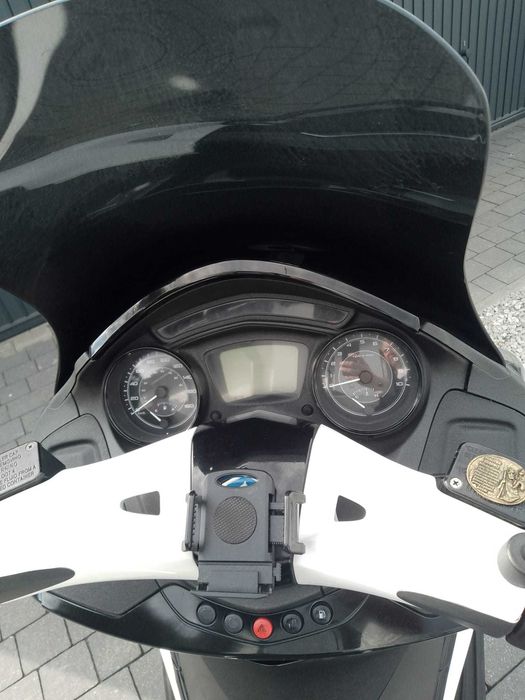 Sprzedam Skuter Piaggio X10. 125cm3. Przebieg 13000KM