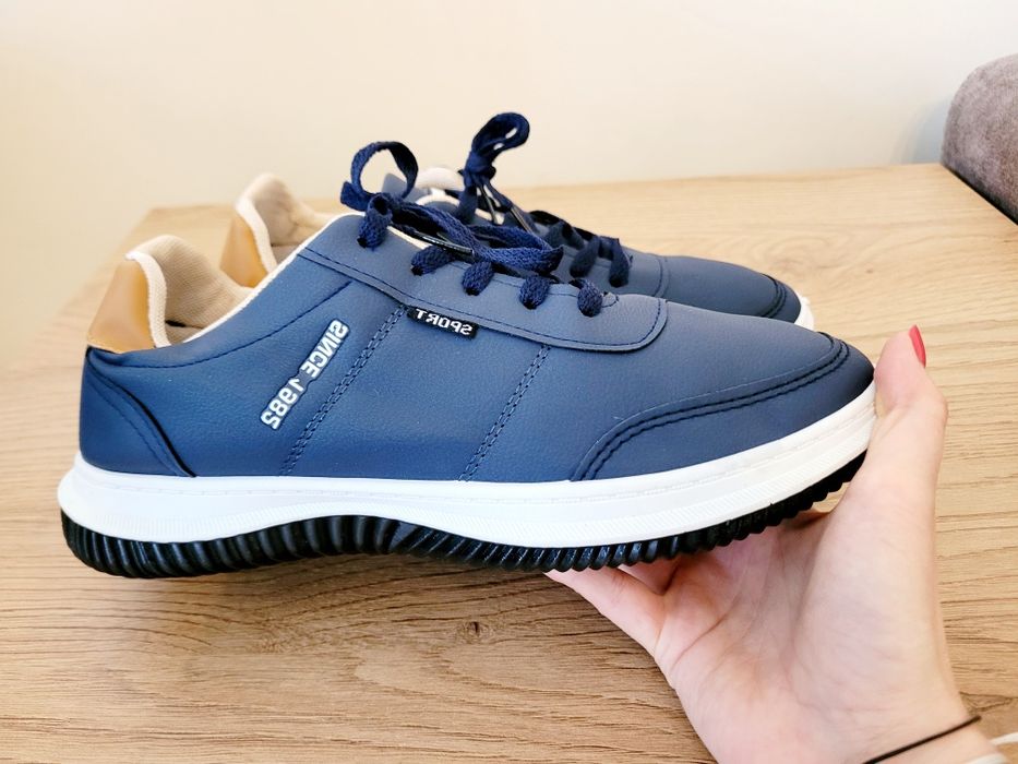granatowe męskie adidasy rozm.41