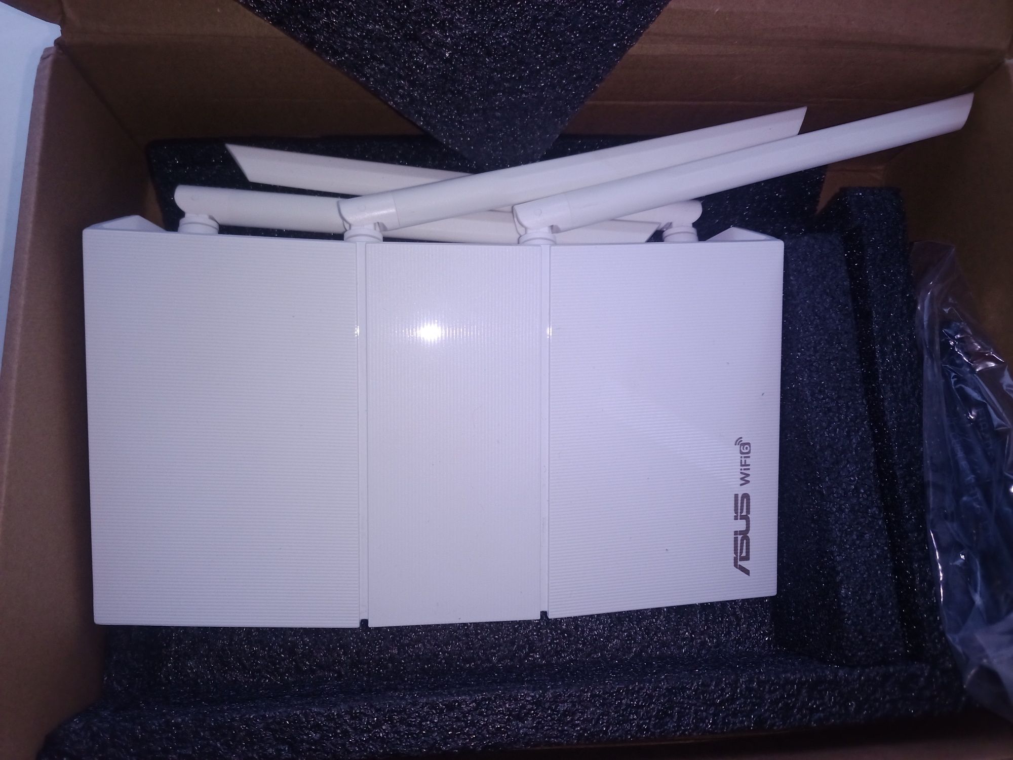 новий asus rt-ax56u v2 wifi 6 роутер, маршрутизатор
