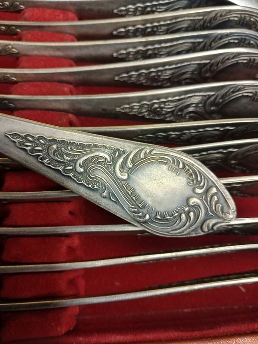 Мельхиор столові прибори ножі вилки ложки зід ссср