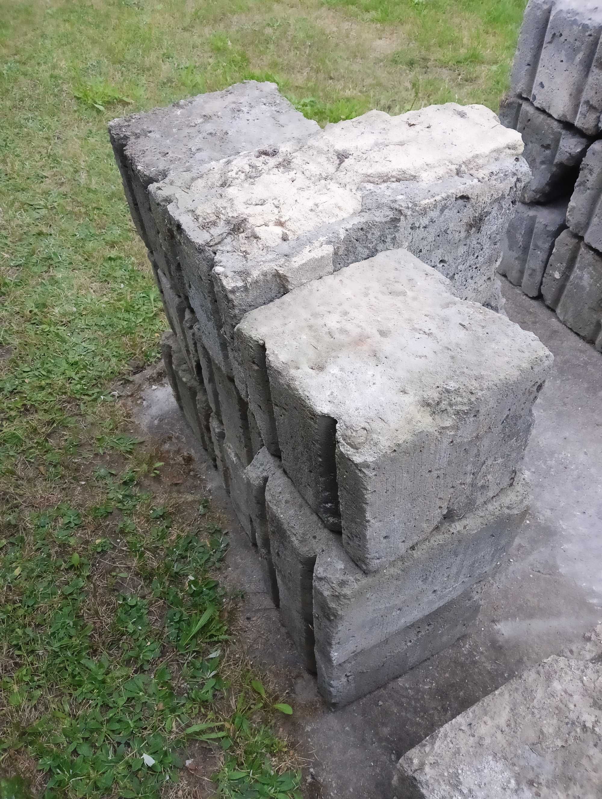 Pustaki za darmo