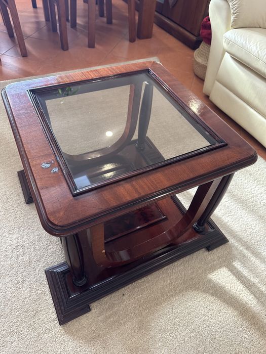 Mesa de centro de madeira