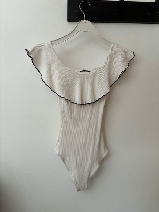 Body branco Bershka