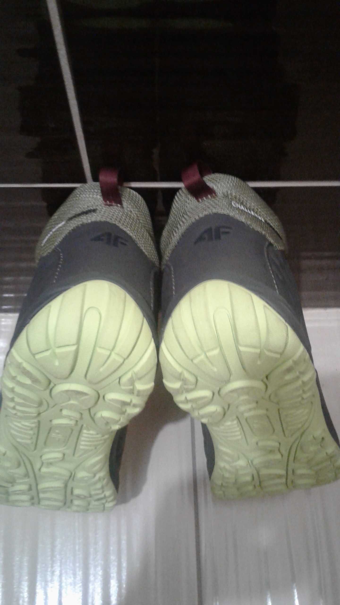 Buty trekkingowe, 4F roz. 42 nowe.