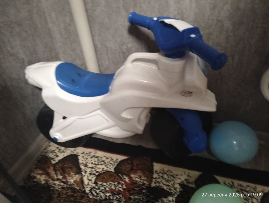 Продам наші іграшки