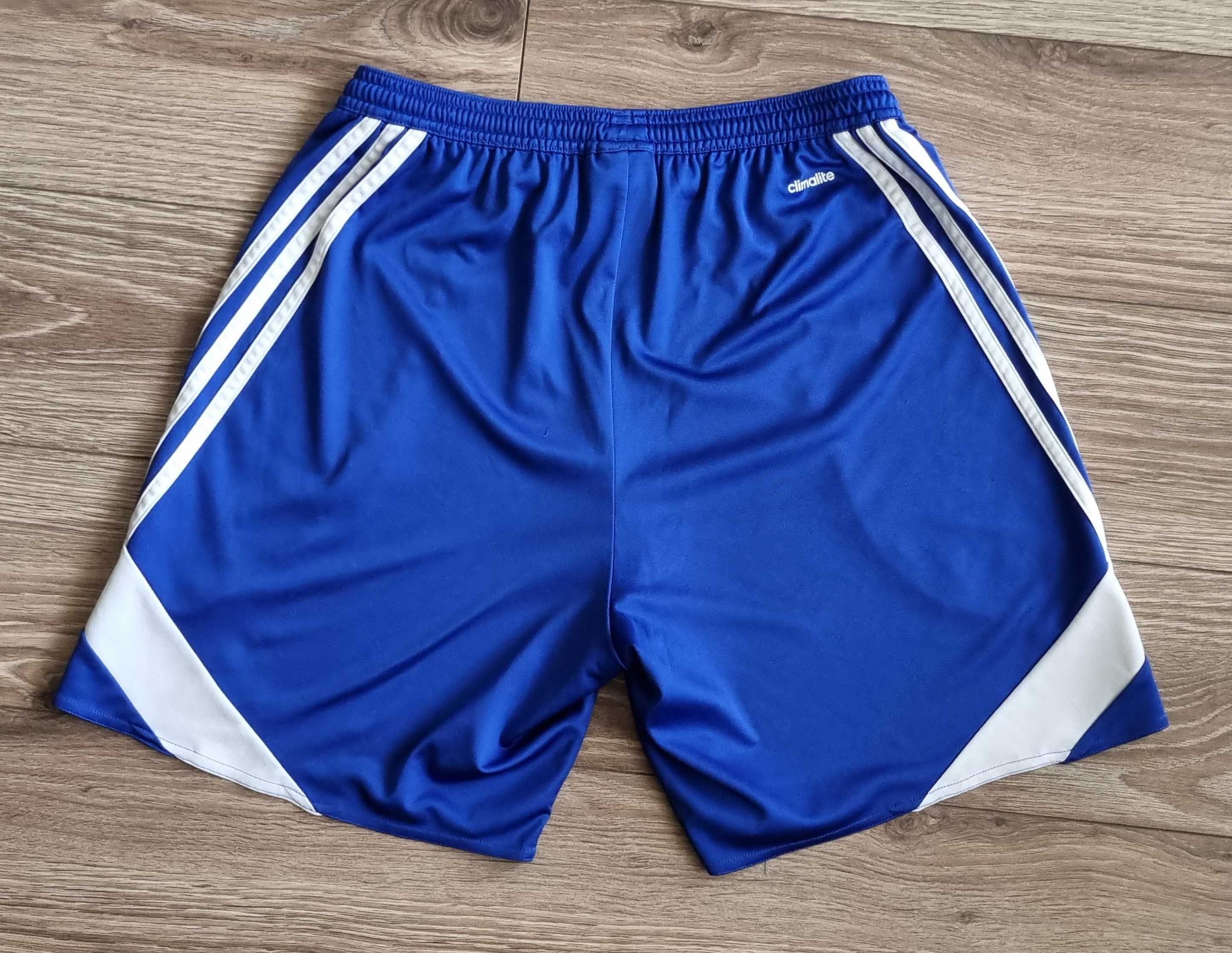 Męskie spodenki piłkarskie szorty Adidas Nova 14 (F50664) CLIMALITE M