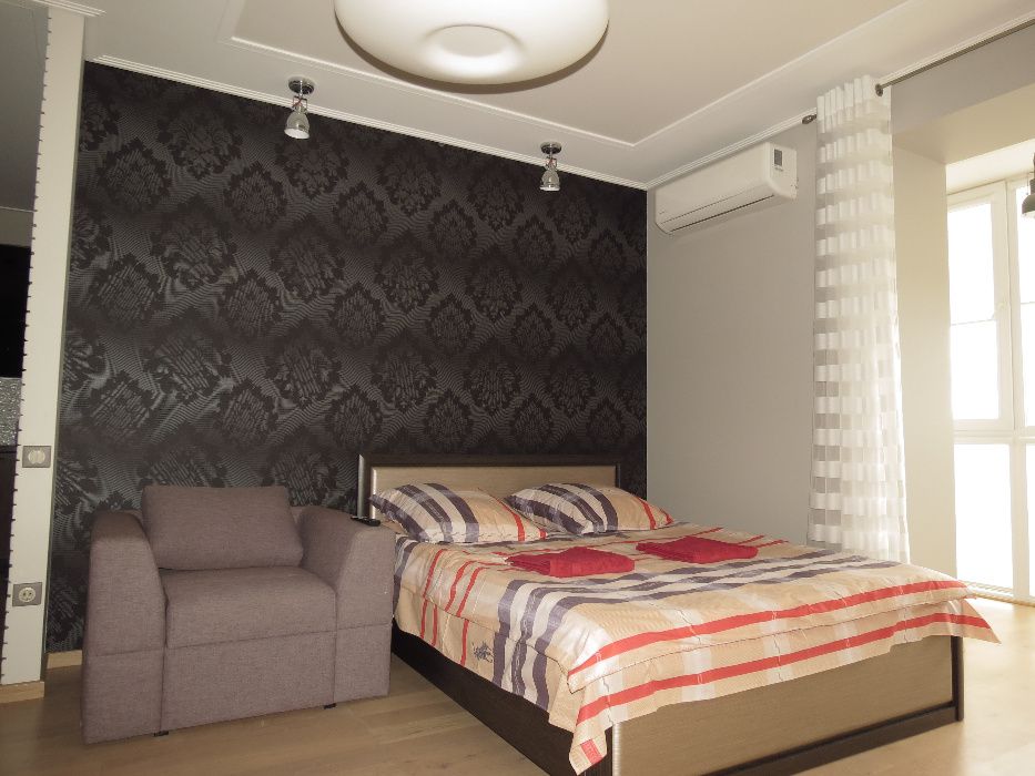 Уютная квартира возле Порт Сити , Автовокзал,Ж/Д , Smart TV