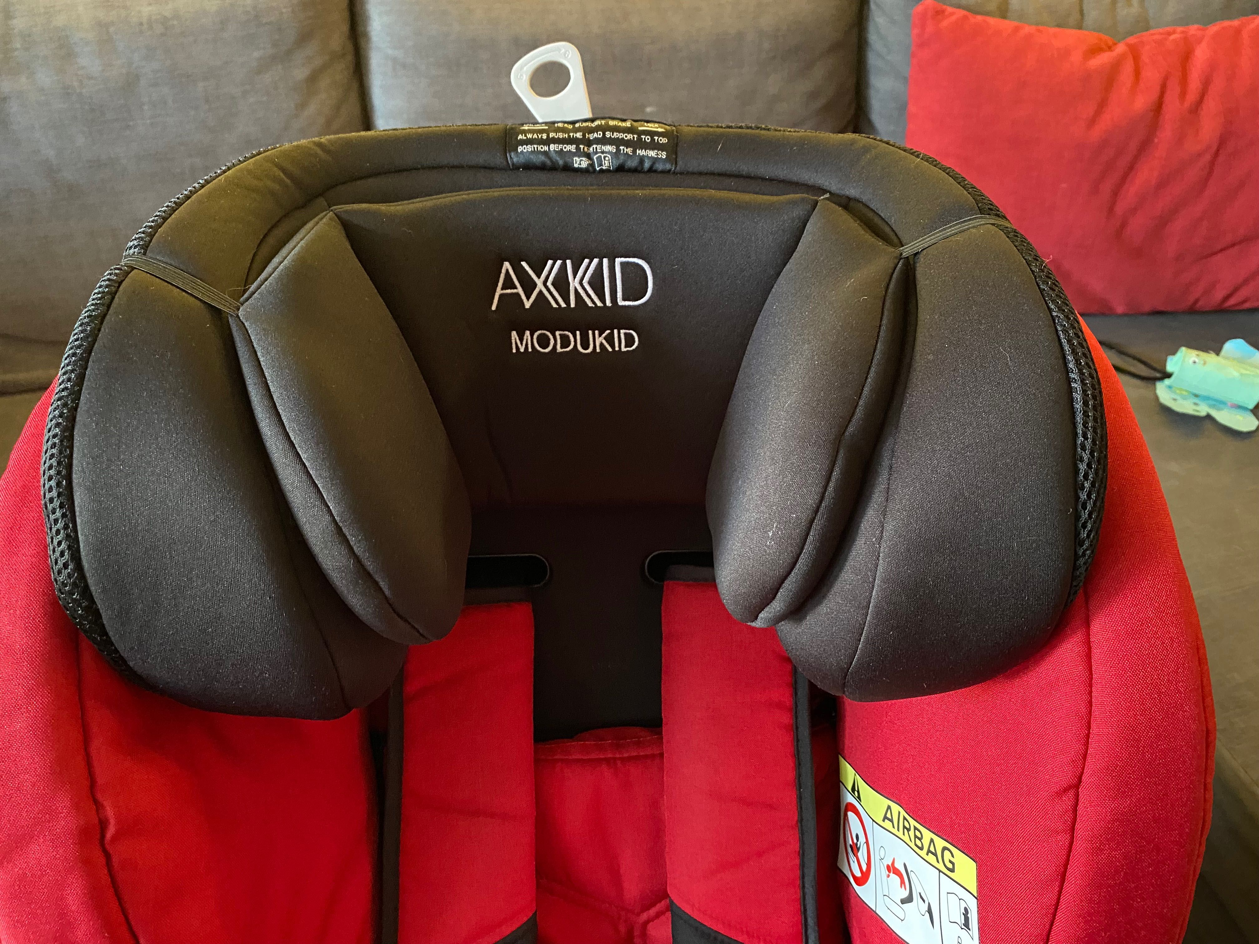 Fotelik Axkid Modukid 0-18 Isofix jak nowy