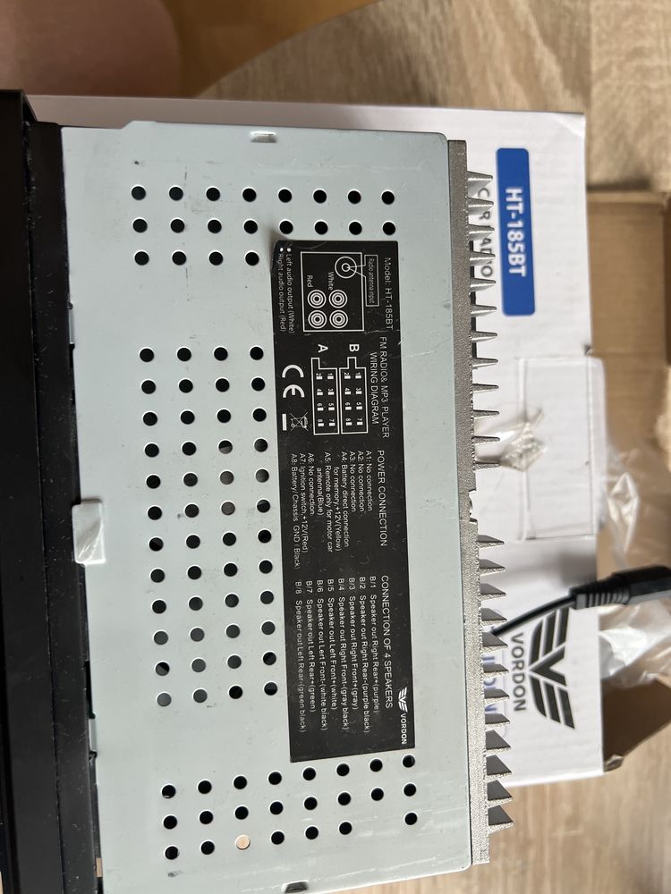 Radio vordon ht-185BT
