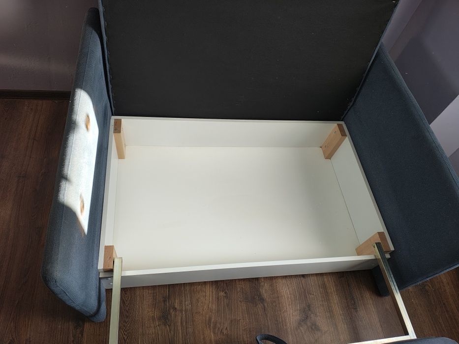 Sofa dwuosobowa rozkładana