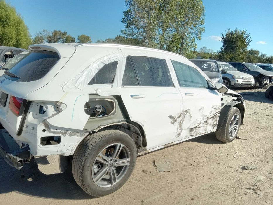 Реальне Авто Mercedes Glc 300 рестайлінг