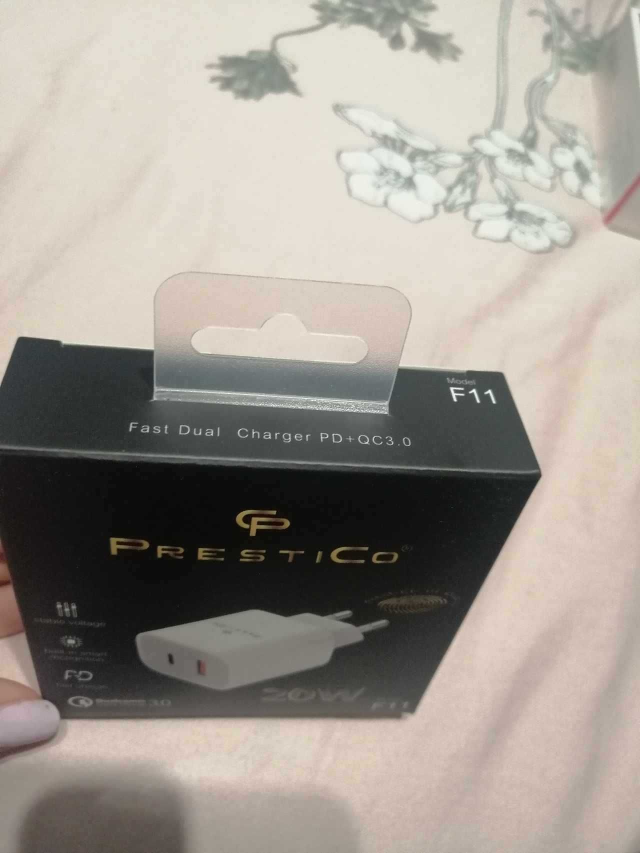 Podwójna ładowarka sieciowa 20W Prestico model F11