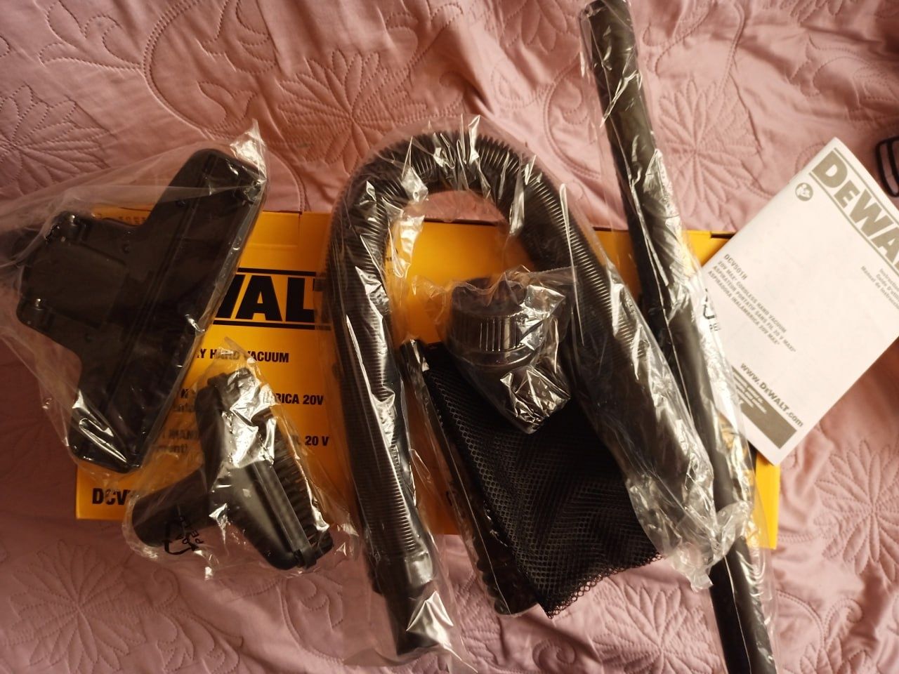 Пылесос аккумуляторный DEWALT DCV501 HB 20V