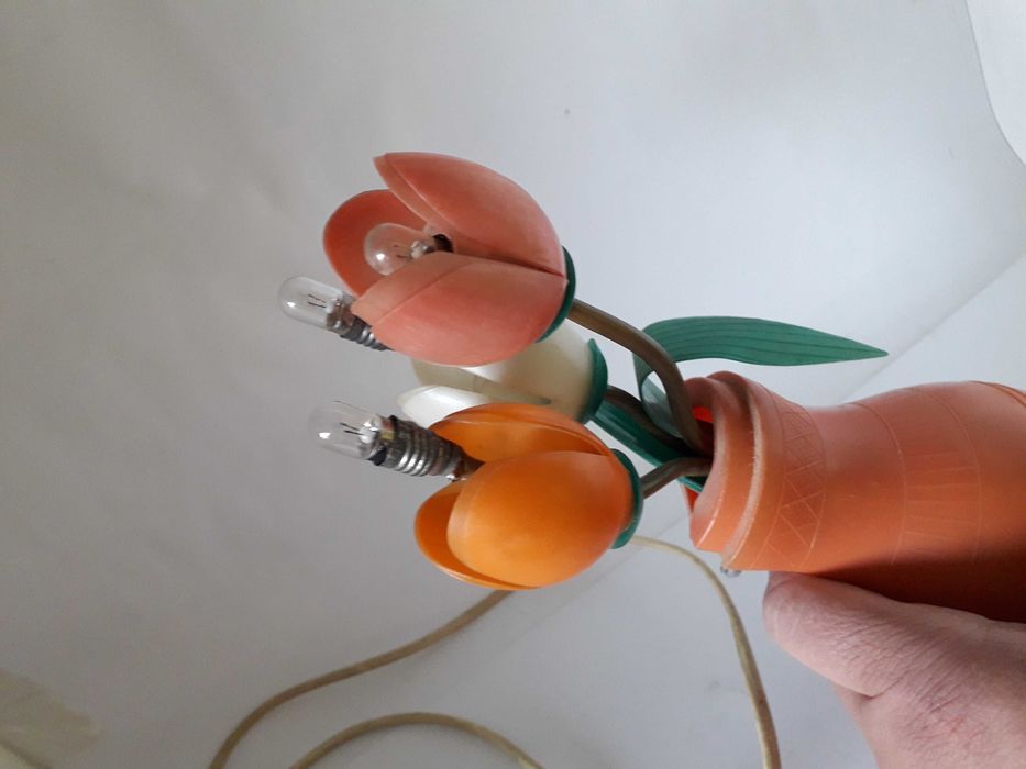 Stara lampka z PRLu.