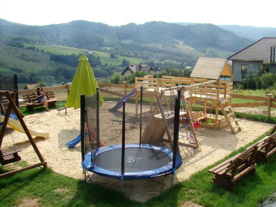 Wynajem klimatycznych Domków z kominkiem Apartamenty MGM Krynica Zdrój