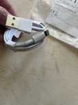 Kabel ladujacy Lightning nowy 1 metr bialy