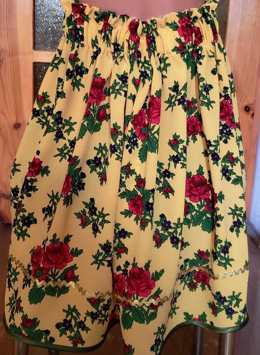 Spódnica dziewczęca do stroju krakowskiego