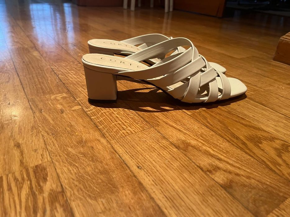 Sandálias Cortefiel novas 41