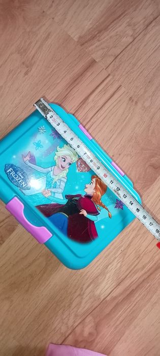 Śniadaniówka, kanapnik Anna i Elza