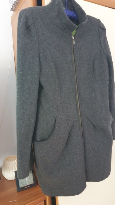 Płaszcz  szary taliowany