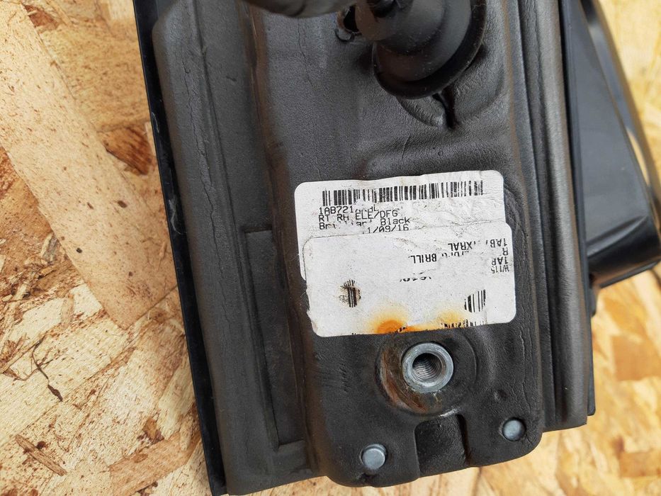 Lusterko Chrysler Town Country Dodge Caravan RT 5 pin PXR voyager