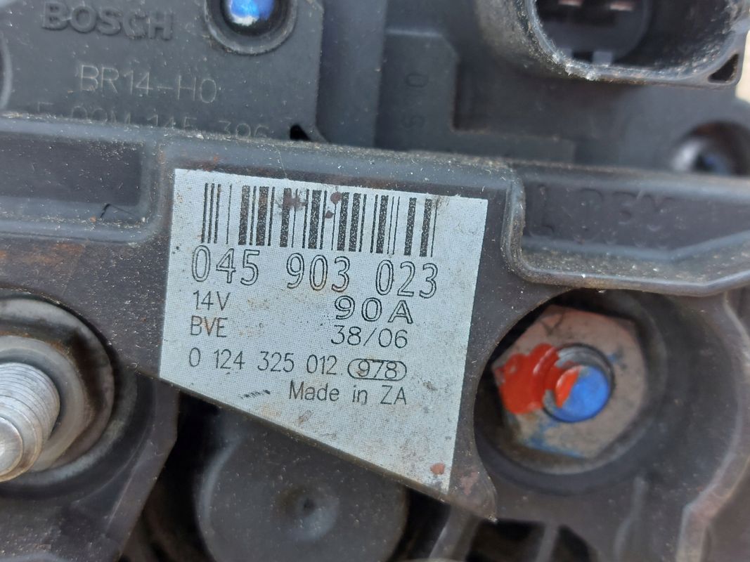 Alternator 90a 14v Bosch Vw Audi Seat Skoda 1.9 Tdi 1.4 Tdi