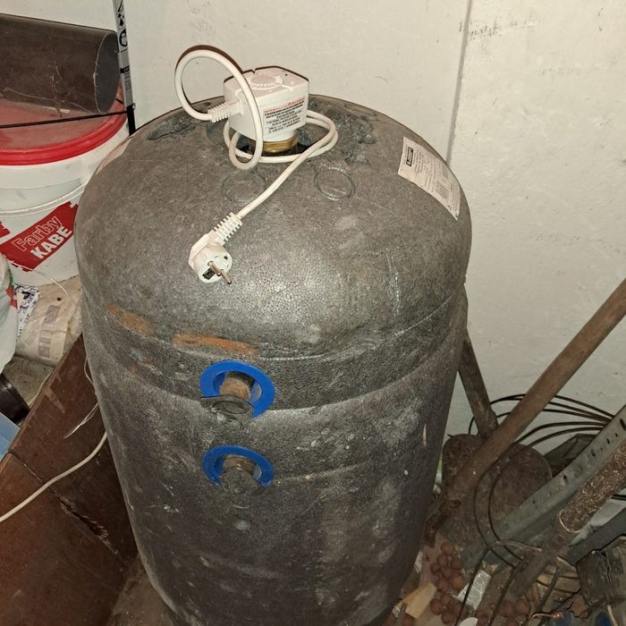 Witam sprzedam boiler elektryczny 100 litrów