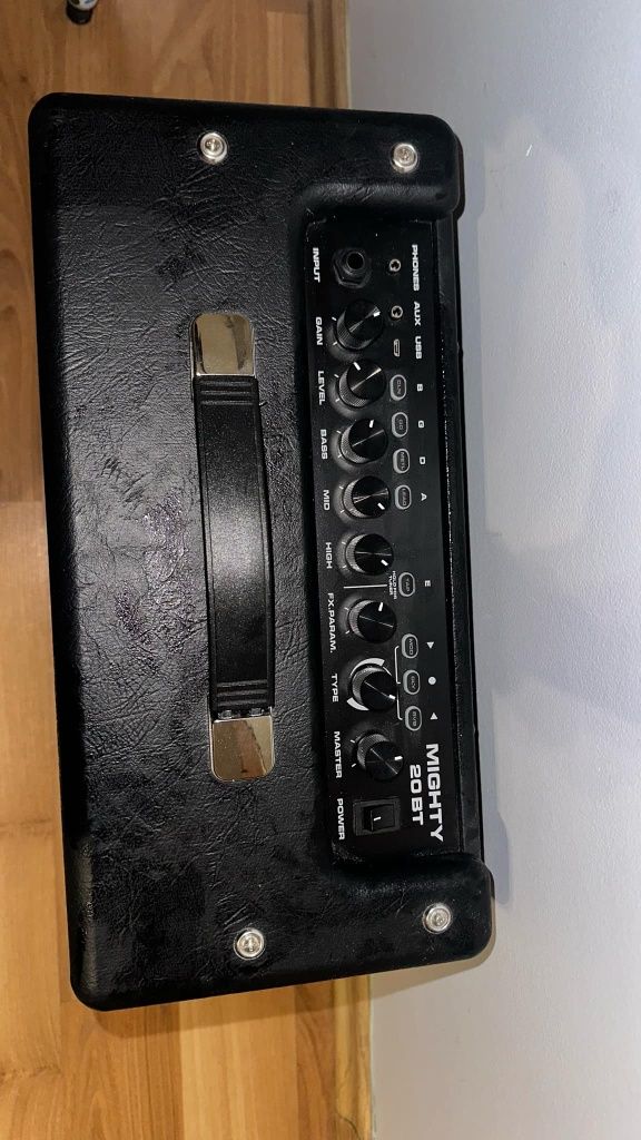 Gitara Elektryczna Corona STANDARD ST M-BLK z pokrowcem i wzmacniaczem