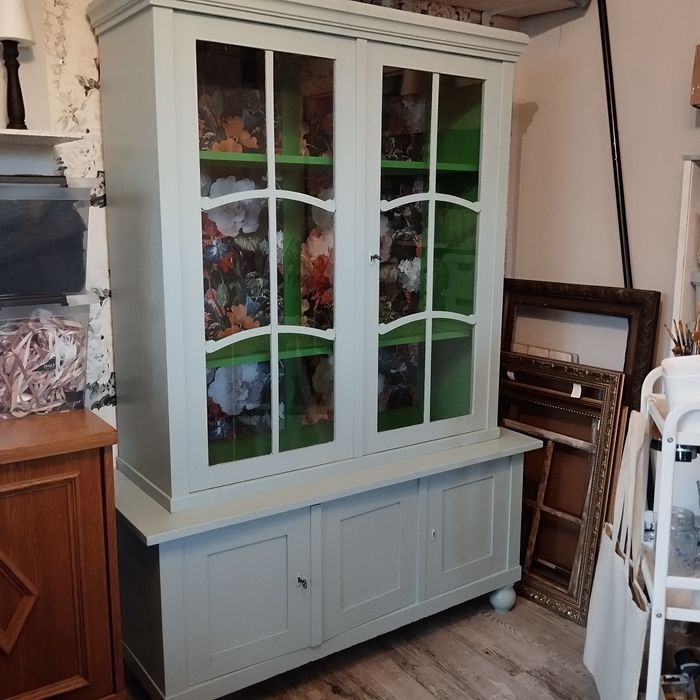 Witryna sosnowa komoda z nadstawką