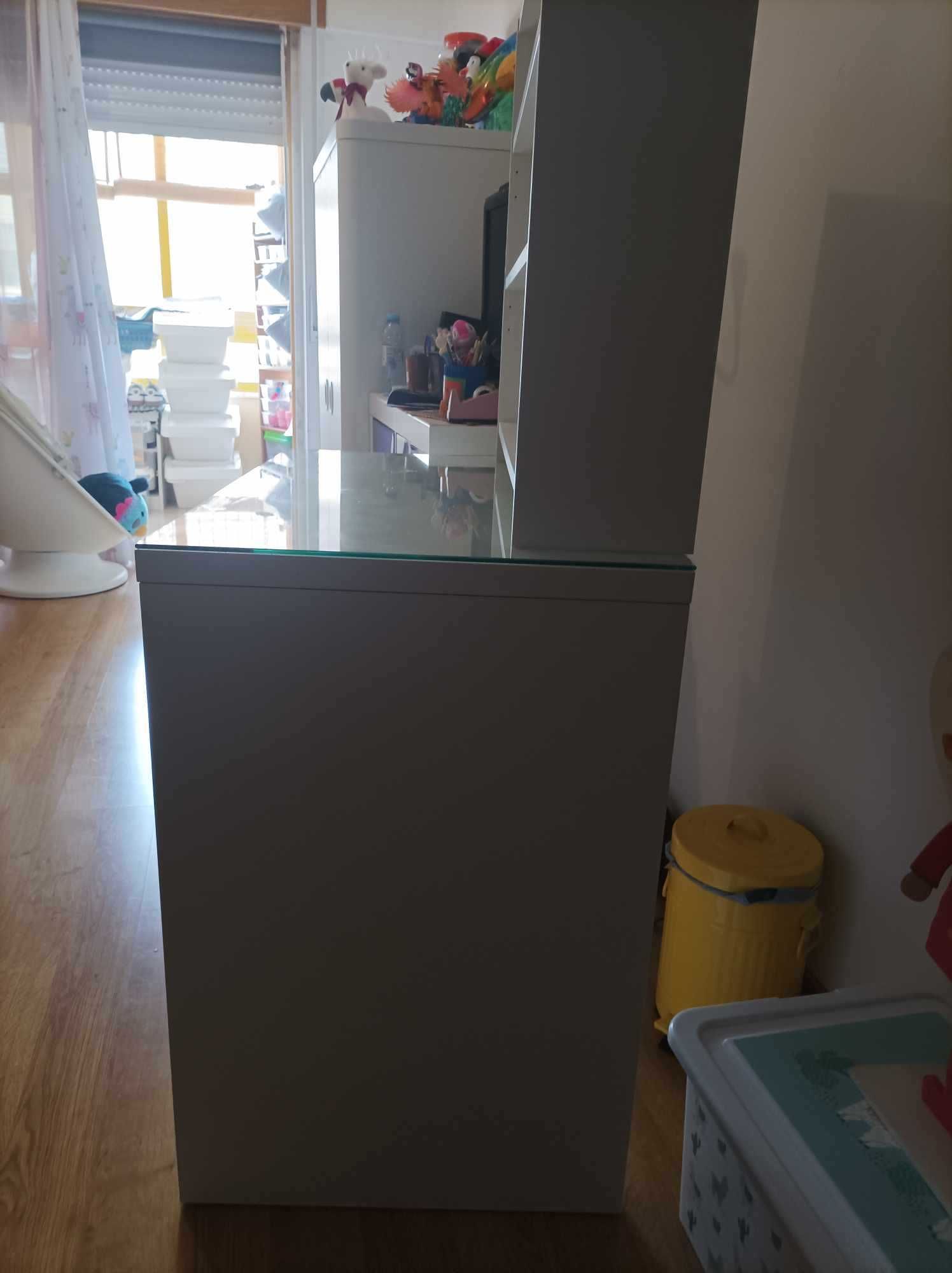 Secretária MICKE e modulo adicional Ikea C/ vidro protector - tudo 65€
